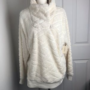 St. John’s Bay pullover